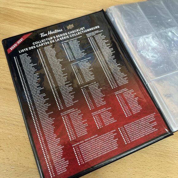 2020-21 TIM HORTONS EMPTY BINDER COLLECTOR'S SERIES ALBUM CANADA ONLY NO CARDS - Picture 4 of 4